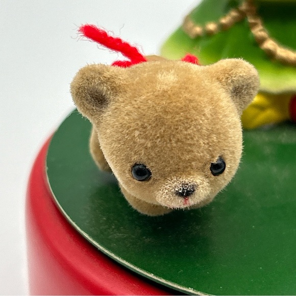 Rare Vtg TOYO Christmas Music Box Flocked Bears & Tree “white Christmas” Japan - Picture 3 of 13